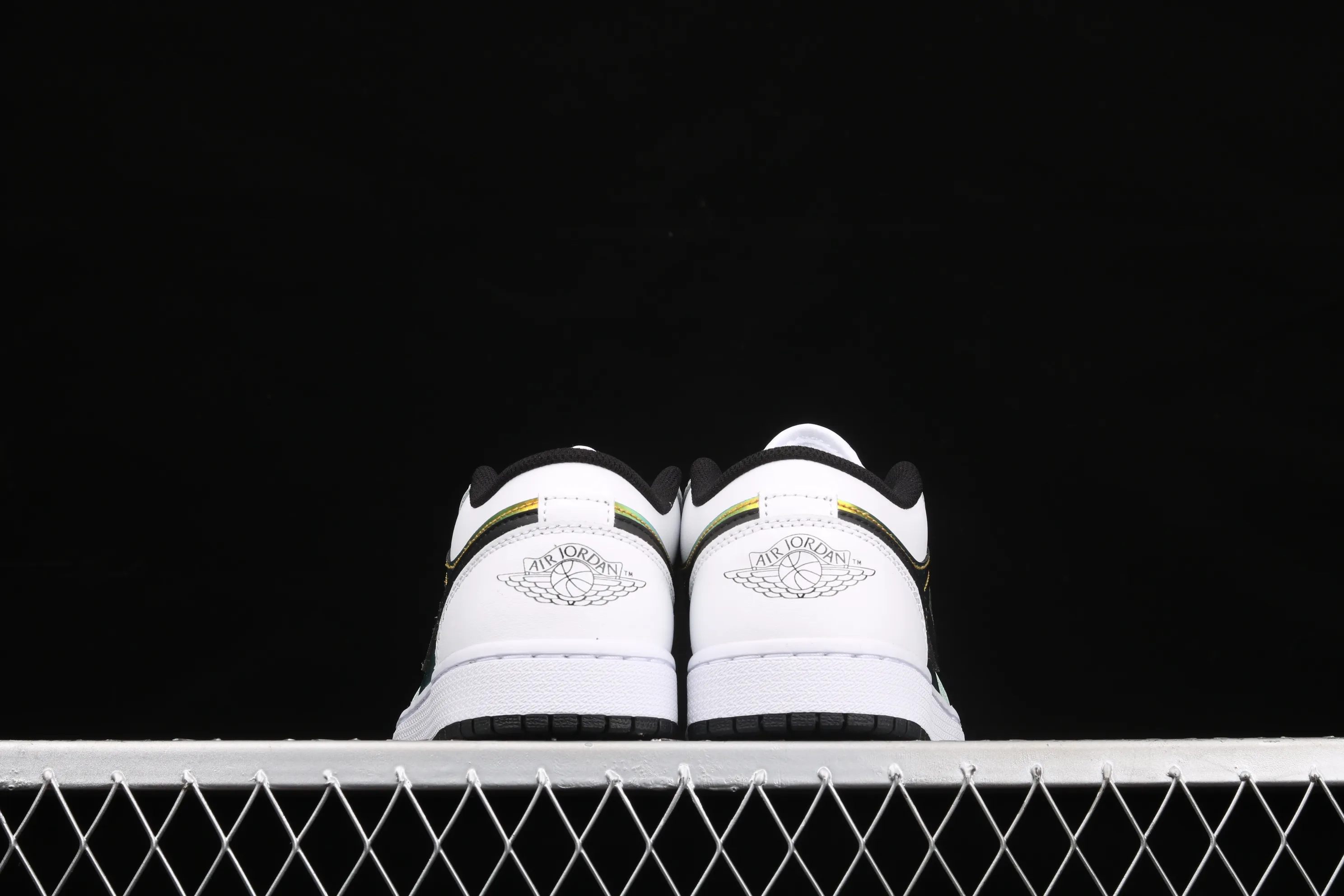 All categories Air Jordan Jordan series basketball shoes Air Jordan 1 Low Air Jordan 1 Low AJ1 Joe 1 low-top cultural and leisure sports sneakers CV9844-109